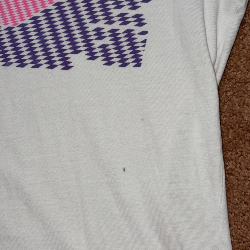 Rare Topo Ranch V-neck Tee - Picture 5 of 6